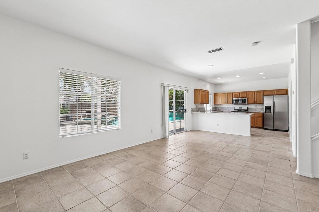 915 Applewilde Drive - photo 18