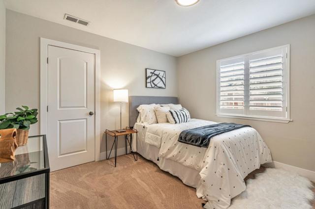 2284 Dumbarton Avenue, East Palo Alto CA: https://media.crmls.org/mediaz/79b61ee9-c36e-4ede-b9da-afe05e2f9372.jpg
