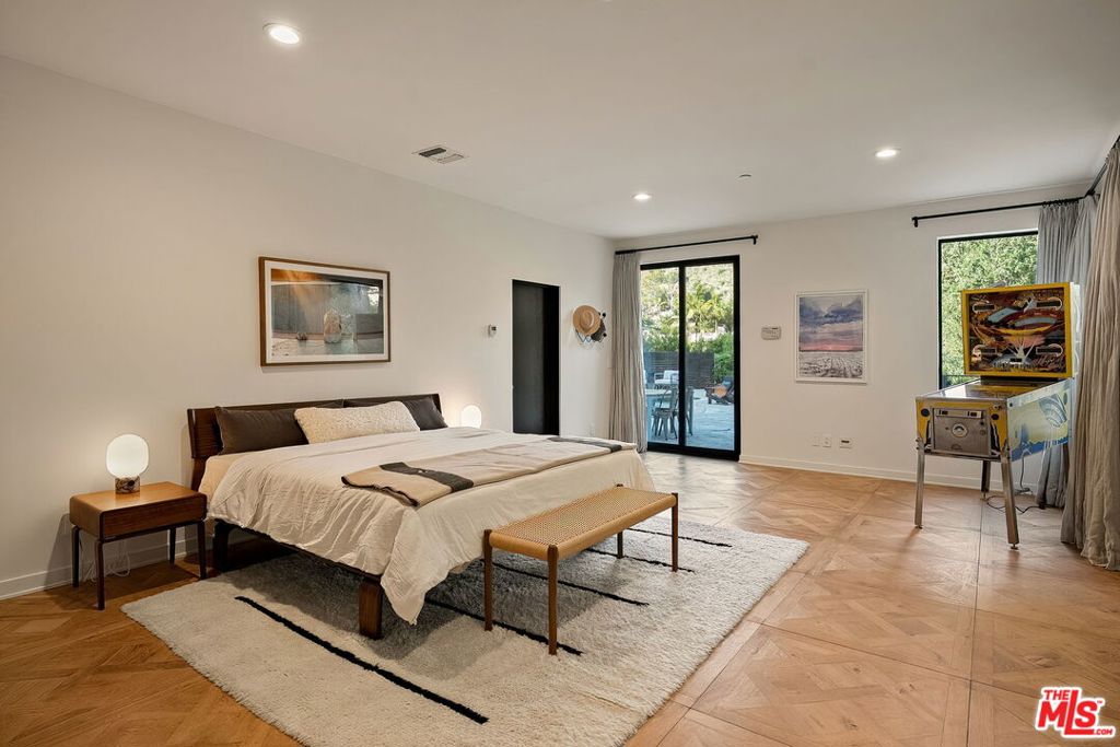 MLS #26852225 image #43