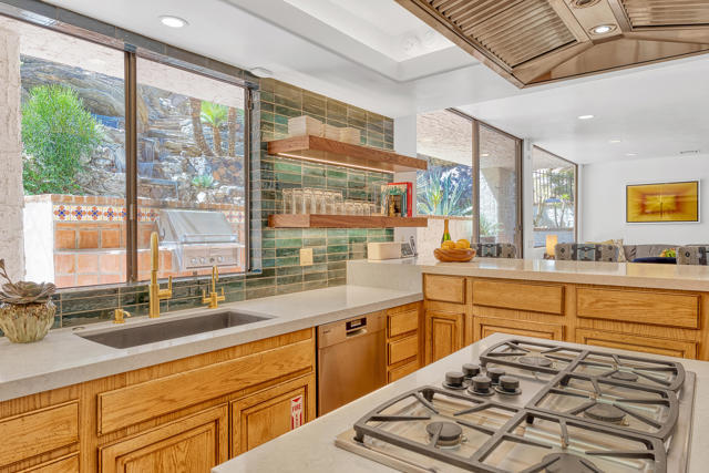 1777 Ridge Road, Palm Springs, CA 92264