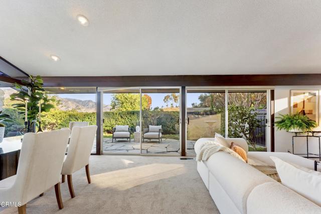 Detail Gallery Image 10 of 67 For 1345 Carnarvon Dr, Pasadena,  CA 91103 - 2 Beds | 2 Baths