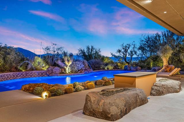50741 Desert Arroyo Trail, Indian Wells CA: https://media.crmls.org/mediaz/79bc0fda-7553-4e37-9767-852bcef95684.jpg