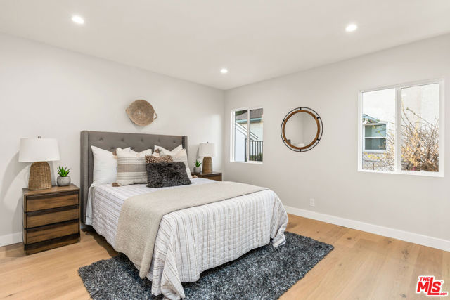 4240 Chase Avenue, Los Angeles CA: https://media.crmls.org/mediaz/79be94b7-4f45-44a1-92ec-9726cb89f8b0.jpg
