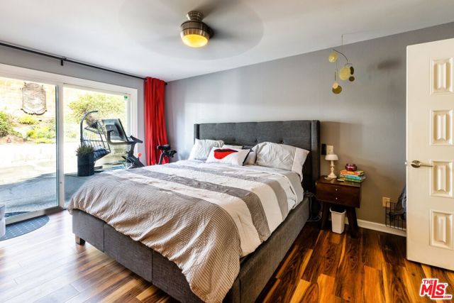 13735 Aldergrove Street, Sylmar CA: https://media.crmls.org/mediaz/79bf0201-4843-47cc-9d24-a26cab6094c6.jpg