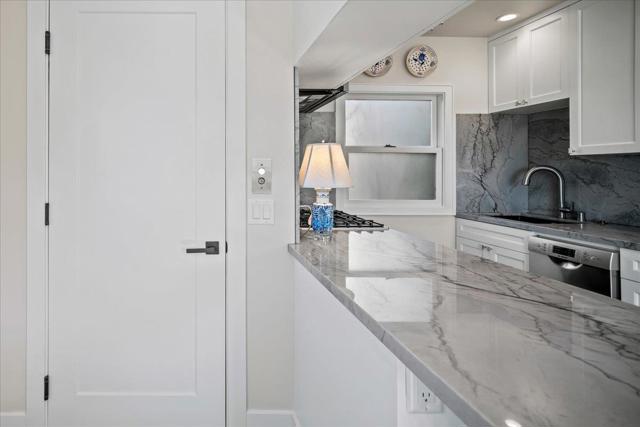 0 San Carlos 2 NW of Santa Lucia, Carmel CA: https://media.crmls.org/mediaz/79bf1162-8fae-4d06-90a6-76a73701a3f7.jpg