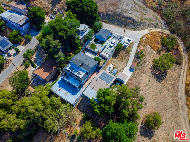 2617 Sierra Street, Los Angeles CA: https://media.crmls.org/mediaz/79bf1a3b-474a-45f0-878e-8760b1814b01.jpg