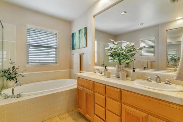 685 E Central Avenue, Morgan Hill CA: https://media.crmls.org/mediaz/79bfac8d-8c3b-4130-9ac0-a84f43e6bd73.jpg