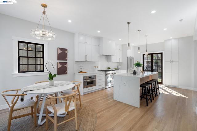 Image 14 of 45 For 800 Trestle Glen Rd