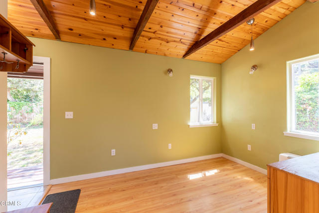 Detail Gallery Image 6 of 31 For 17800 Freitas Ln, Fort Bragg,  CA 95437 - 2 Beds | 1/1 Baths