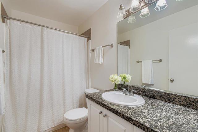 17147 W W Bernardo Dr, San Diego CA: https://media.crmls.org/mediaz/79c0baf5-133f-493c-b19a-d055aa86ff0d.jpg