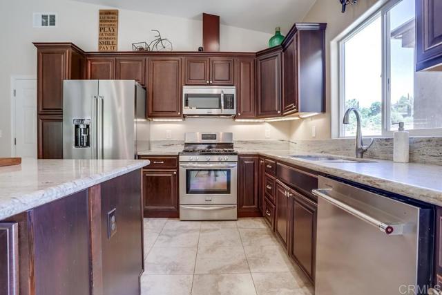 11541 Westhill, Lakeside CA: https://media.crmls.org/mediaz/79c0e81e-745b-46f5-8d80-c8379bce7729.jpg