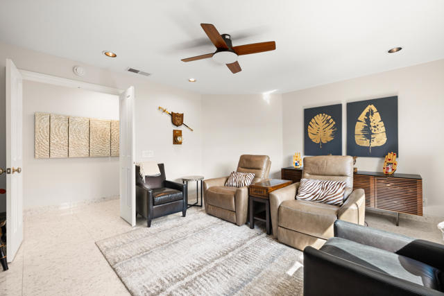 76064 Honeysuckle Drive, Palm Desert, CA 92211