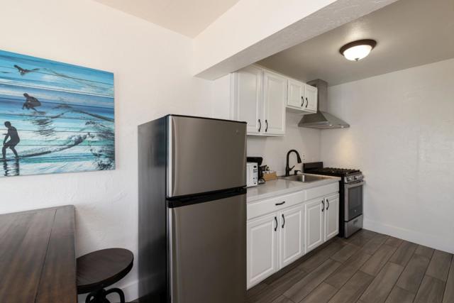 1500 Wharf Road, Capitola CA: https://media.crmls.org/mediaz/79c10558-7d5a-47dc-9bb8-0ee75520fd17.jpg