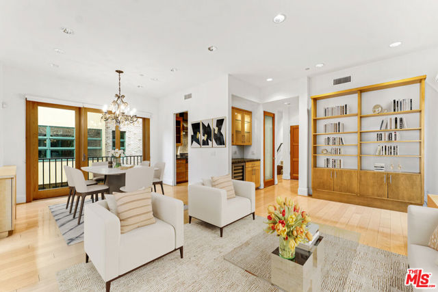 2323 S Beverly Glen Boulevard, Los Angeles CA: https://media.crmls.org/mediaz/79c1a92b-8526-4f7e-8c0c-a5d0d8fda77e.jpg