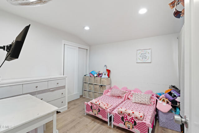 Detail Gallery Image 12 of 31 For 1328 Richmond Rd, Santa Paula,  CA 93060 - 3 Beds | 2 Baths