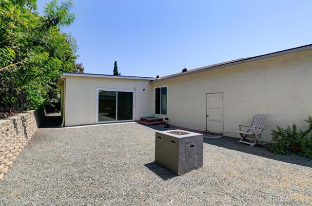 6330 Blanchard Rd, La Mesa CA: https://media.crmls.org/mediaz/79c362e5-b66b-4683-92b5-44ba12a25396.jpg