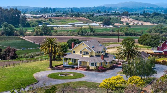 180 Dicicco Terrace, Watsonville CA: https://media.crmls.org/mediaz/79c40b2c-de54-4a60-8c5e-5cb16fc9e71b.jpg