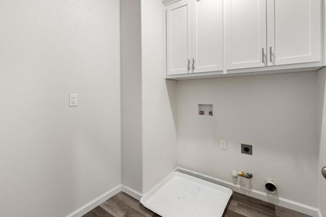 603 Cadiz Avenue, Merced CA: https://media.crmls.org/mediaz/79c53ff0-2d2a-4203-aec5-867e11a58d9b.jpg