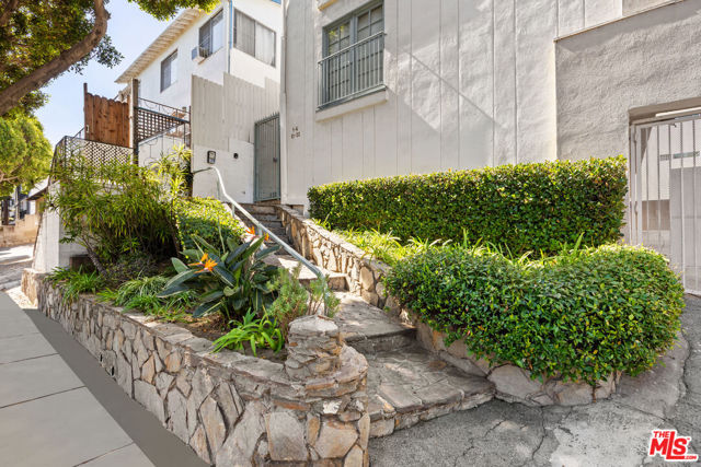 2621 Centinela Avenue, 17 photo 18