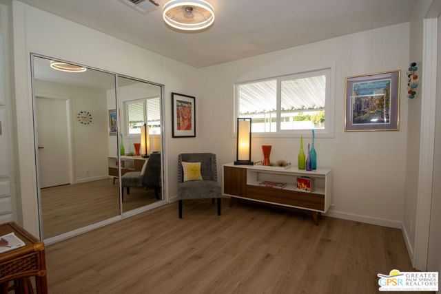 480 Calle Madrigal, Cathedral City CA: https://media.crmls.org/mediaz/79c592d9-69e9-4395-bb10-0910b5ffbaa1.jpg