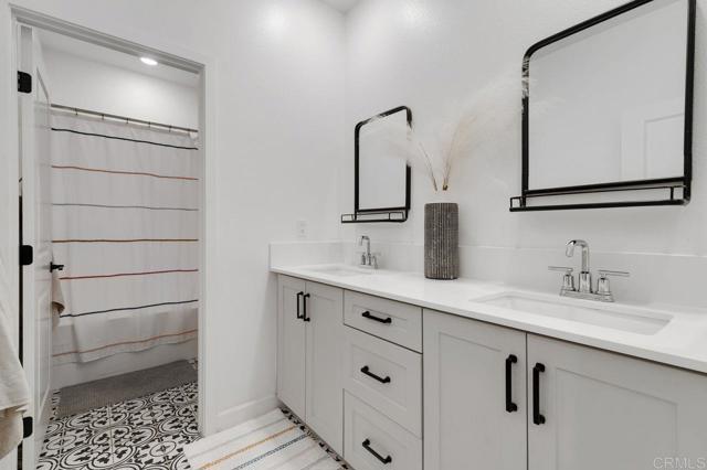 2051 Julie Dawn Place, Escondido CA: https://media.crmls.org/mediaz/79c5bacc-2ad4-451f-94d2-35e141b56a04.jpg