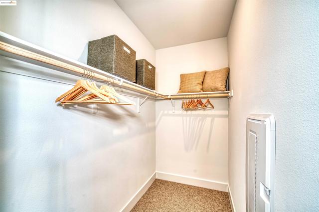 28971 Parkwood Lane, Hayward CA: https://media.crmls.org/mediaz/79c626ff-b9cd-415f-a6ef-b3a97f55994e.jpg