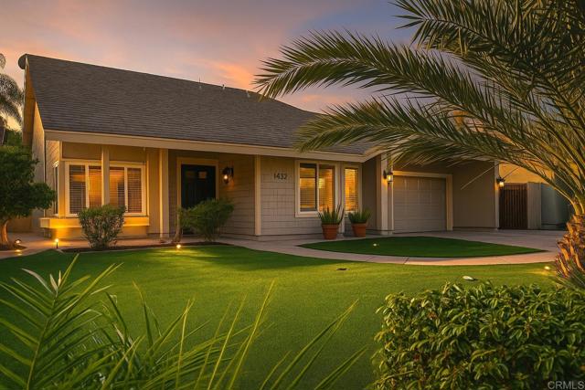 1453 Gustavo Street, El Cajon CA: https://media.crmls.org/mediaz/79c69983-7375-4df4-9d72-f9172abf5c50.jpg