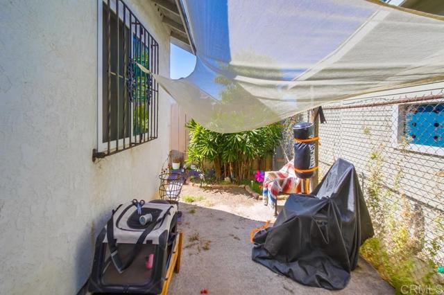 1828 34 B Avenue, National City CA: https://media.crmls.org/mediaz/79c69c66-5272-41e5-a626-e2b8f2263a3f.jpg