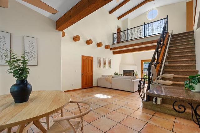 2320 Ivy Road, Oceanside CA: https://media.crmls.org/mediaz/79c6d8cf-bd8a-4b89-b22c-447219f7ecd1.jpg