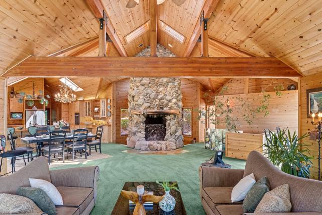 994 Laurel Grove Drive, Soquel CA: https://media.crmls.org/mediaz/79c87f87-9684-4b45-ab59-067a477fcfef.jpg