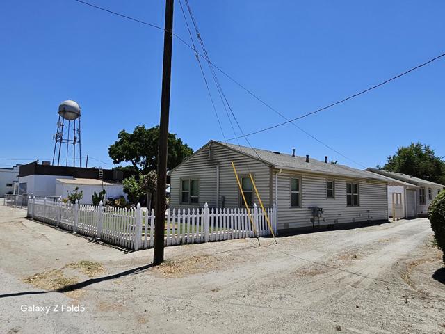 Image 2 of 6 For 62454 Main Street