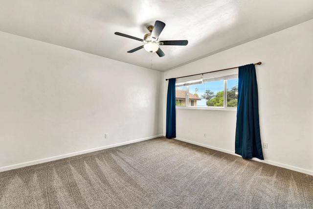 328 30 9th St, Del Mar CA: https://media.crmls.org/mediaz/79cbcb4c-ce53-4316-bb02-2769a04ffccc.jpg