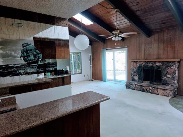 Detail Gallery Image 2 of 15 For 497 Vista Del Escuela, El Cajon,  CA 92019 - 3 Beds | 2 Baths