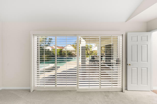 77739 Cape Verde Drive, Palm Desert CA: https://media.crmls.org/mediaz/79cd44ff-1854-441d-88e7-4155004c8ed8.jpg