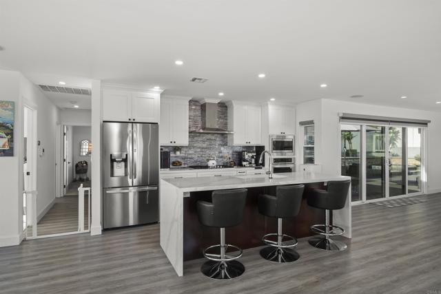 3120 Poe Street, San Diego CA: https://media.crmls.org/mediaz/79cd4632-48a3-4e93-a9d4-1ebe3f9b2dfb.jpg