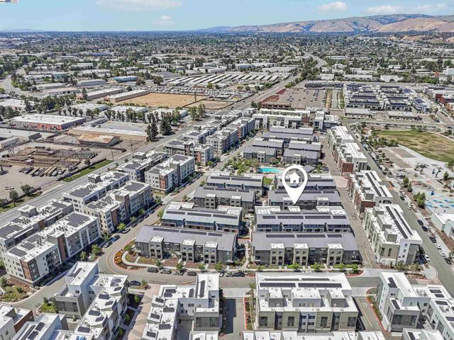 3819 Improvement Ter, Fremont CA: https://media.crmls.org/mediaz/79cdb7d0-cb9a-496e-b250-4fb1efa49a7e.jpg