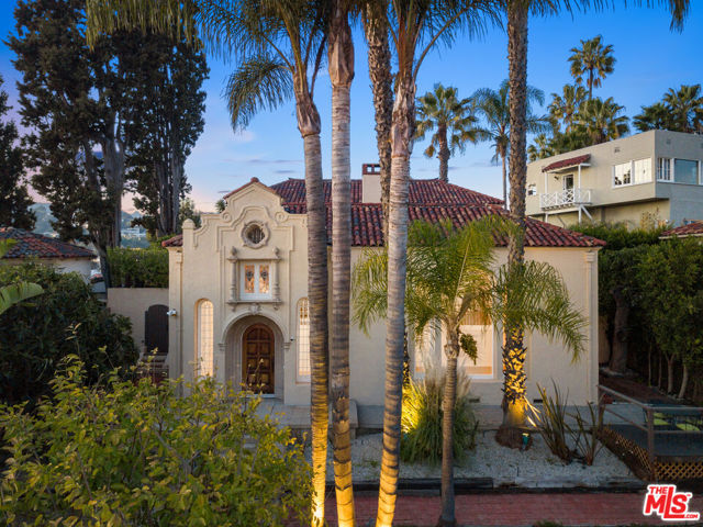 2063 Grace Avenue, Los Angeles CA: https://media.crmls.org/mediaz/79cdc850-f66c-406b-9b2d-473d8e2b7259.jpg