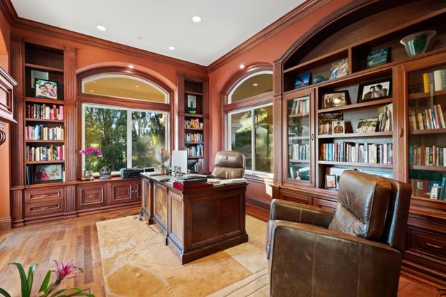 Image 33 of 54 For 20750 Lost Ranch Road