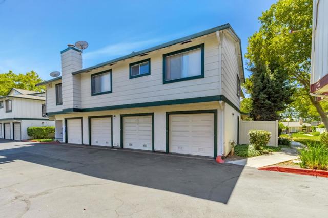 674 Galleon Court, San Jose CA: https://media.crmls.org/mediaz/79cf8703-981a-484f-a0b0-0ae628102d80.jpg