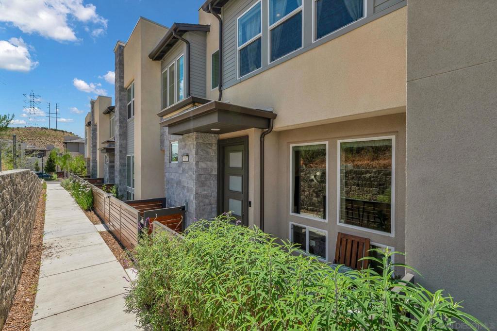 9161 Hala Way - photo 2