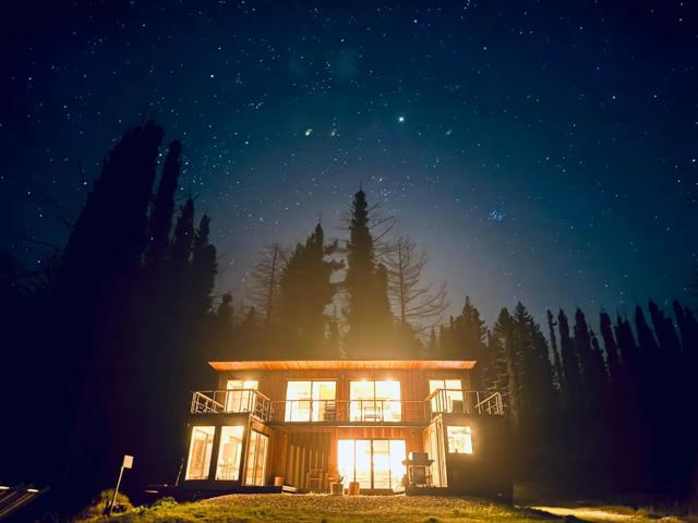 518 Container Way, Boulder Creek CA: https://media.crmls.org/mediaz/79d017a7-615e-42e2-abda-95d24369e424.jpg