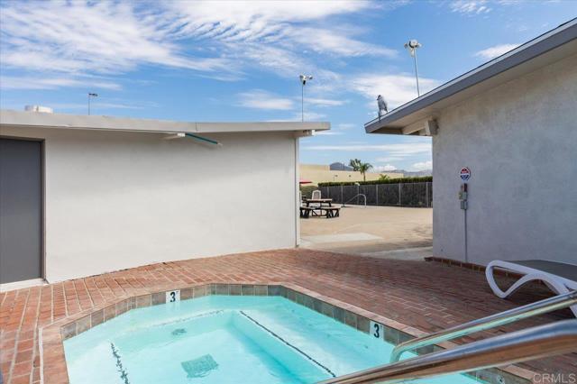 Detail Gallery Image 29 of 37 For 211 N Citrus Ave #31,  Escondido,  CA 92027 - 2 Beds | 2 Baths