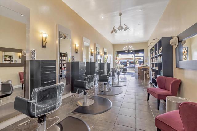 1022 1022 6th Avenue, Belmont CA: https://media.crmls.org/mediaz/79d0951b-68b7-48f7-ac11-bdf9cdafd53b.jpg