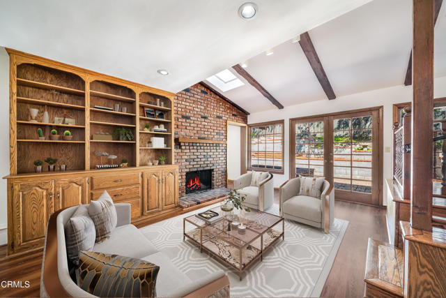 5028 El Adobe Lane, La Crescenta CA: https://media.crmls.org/mediaz/79d0dc4b-bfcd-4a9a-be21-222a3844895a.jpg