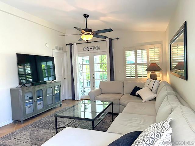 2010 W San Marcos Blvd, San Marcos CA: https://media.crmls.org/mediaz/79d1e9bf-7a43-4ebc-80b1-3e6e645db0db.jpg