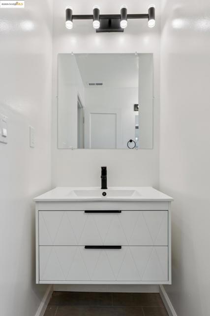 41 Belinda Dr, Pleasant Hill CA: https://media.crmls.org/mediaz/79d26fb5-3eed-4c22-b741-9faac20d945f.jpg