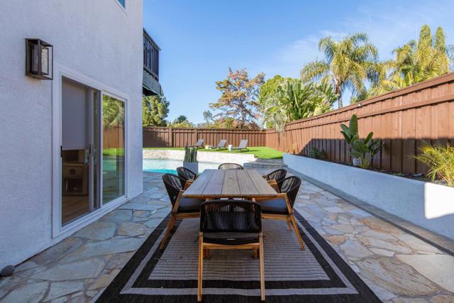 11646 La Colina, San Diego CA: https://media.crmls.org/mediaz/79d356e2-520d-4655-8071-9ee94d257be5.jpg