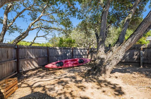 394 Mesa Road, Salinas CA: https://media.crmls.org/mediaz/79d4826e-aaf7-4a8a-955f-7af10e90e856.jpg