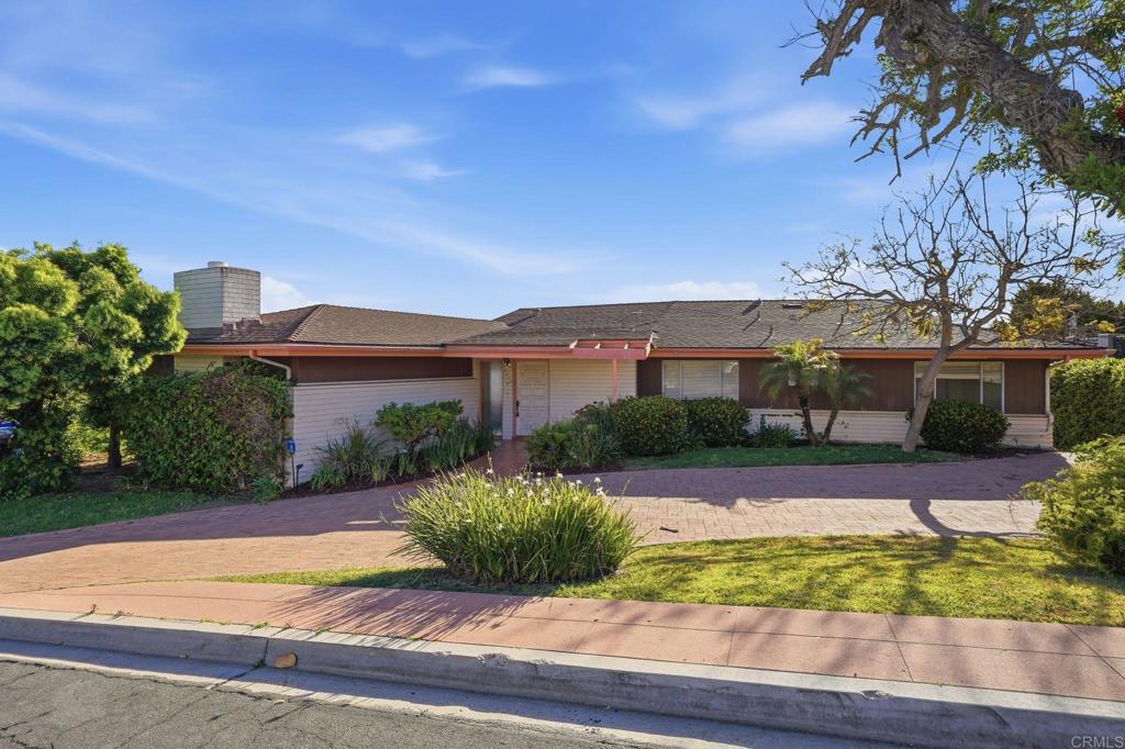 4920 Collingwood Drive - photo 2