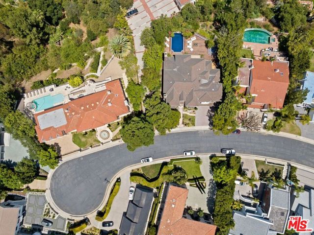 4 Bed Home for Sale in Los Angeles, California